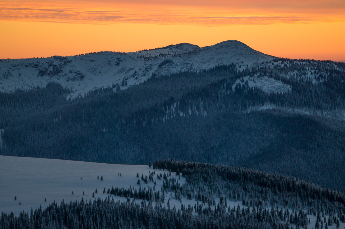  varful-Buteasa-la-apus - Banda Rosie