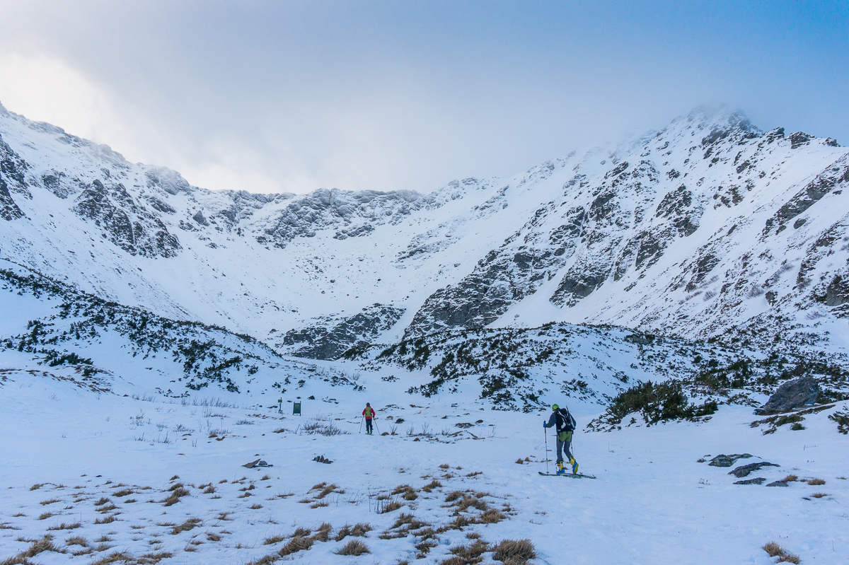 Căldarea Iezerului săracă în zăpadă - Alina Cîrja