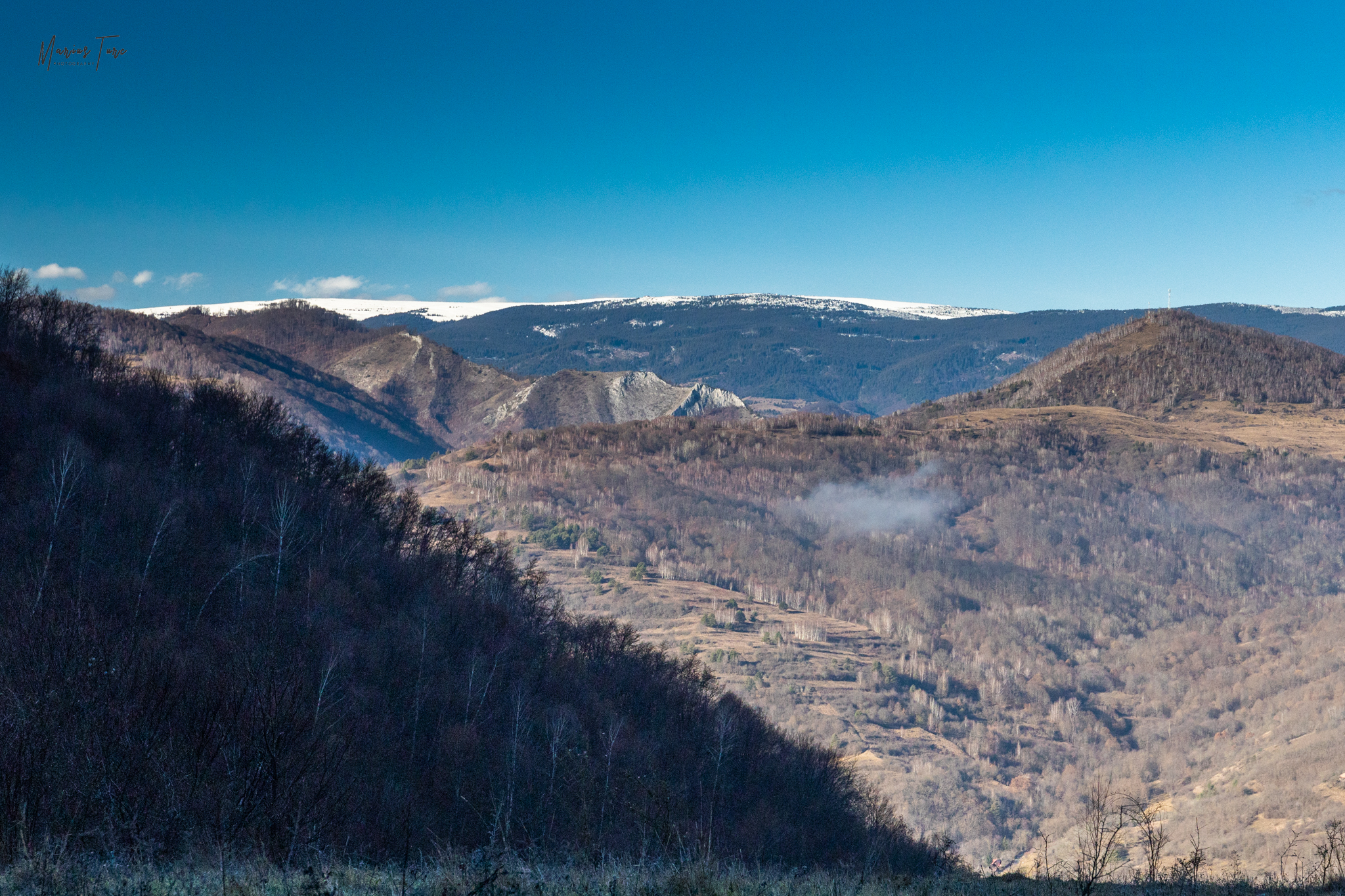  Dintr-o poieniță, admiram peisajul spre Muntele Mare - Marius Turc