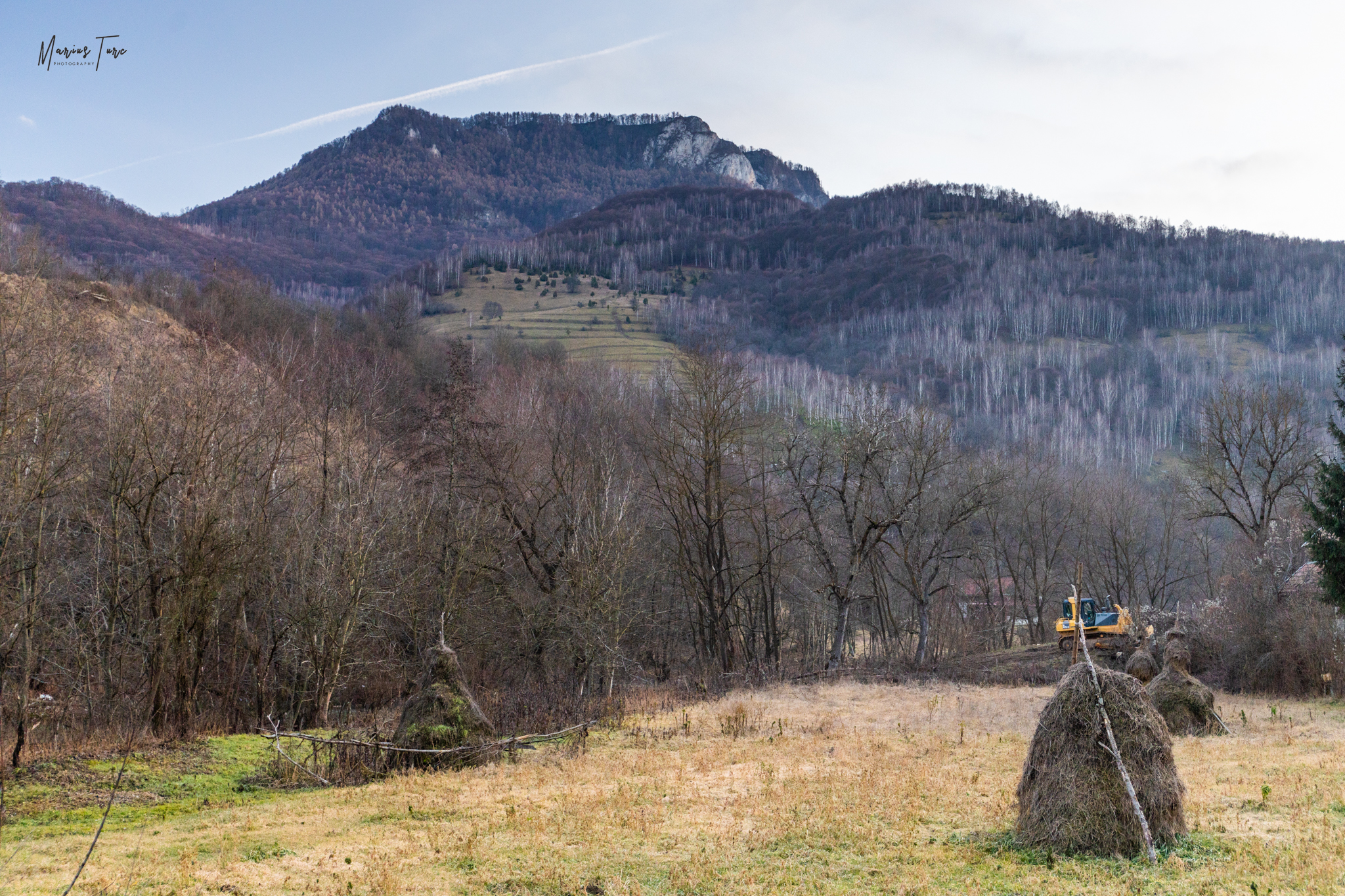  O ultima privire catre varful Ugerului - Marius Turc