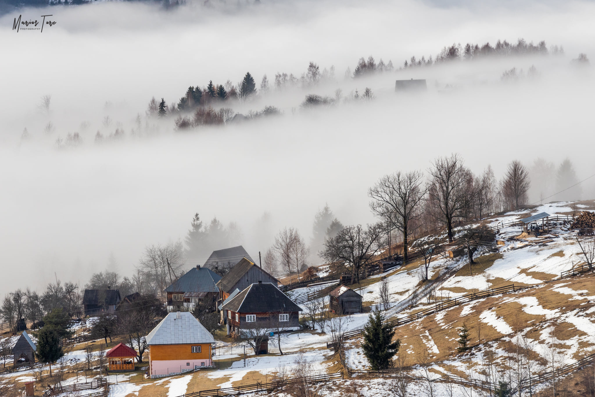 Case aproape de ceruri - Marius Turc