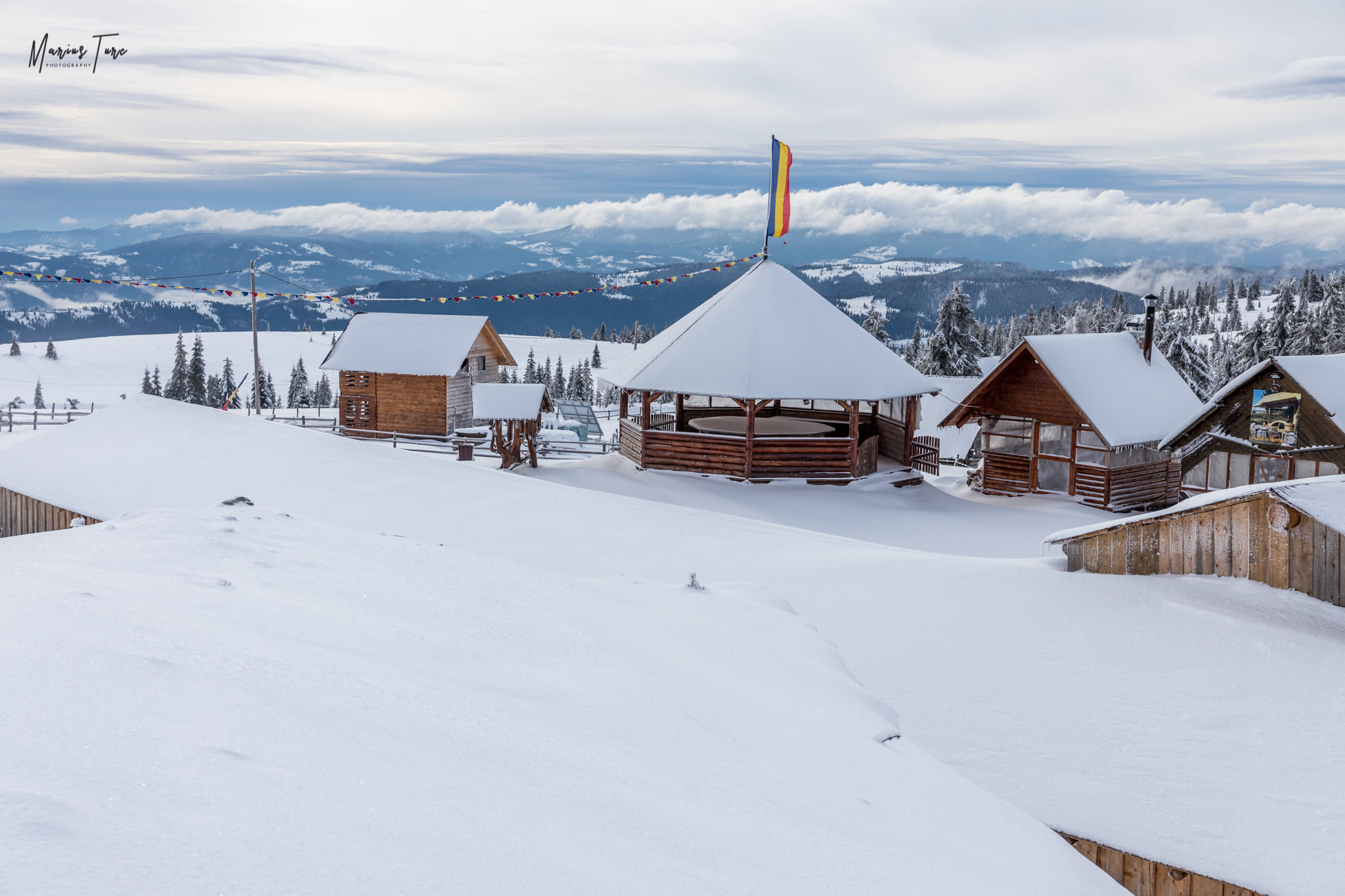  Popasul tursitc Cota 1600 Vf Petreasa - Marius Turc