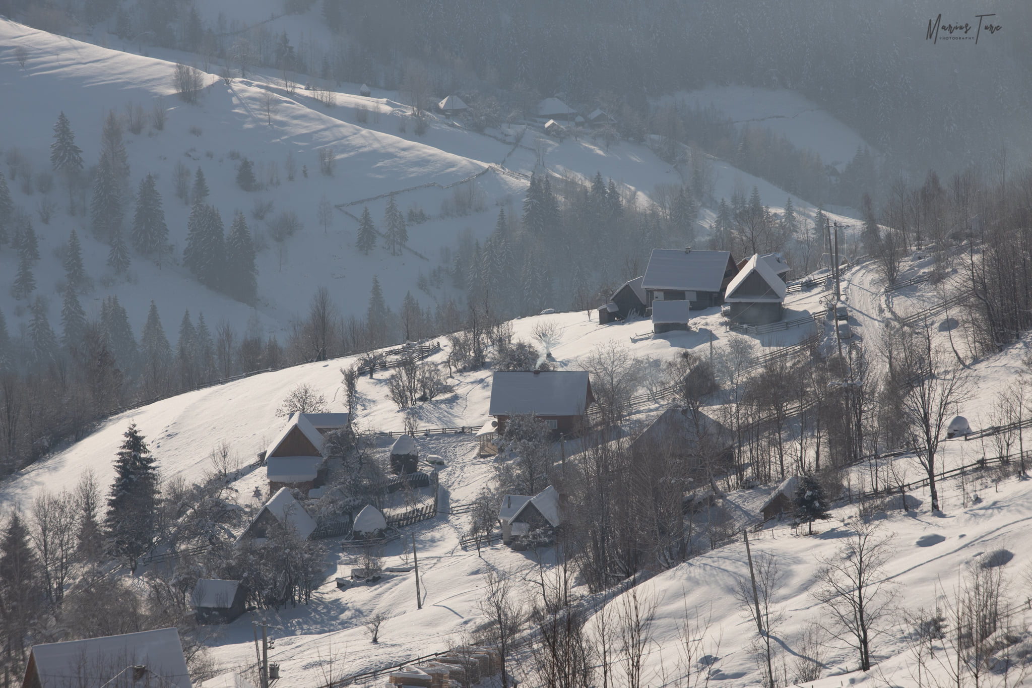  Privind spre casele din vale - Mariu Turc