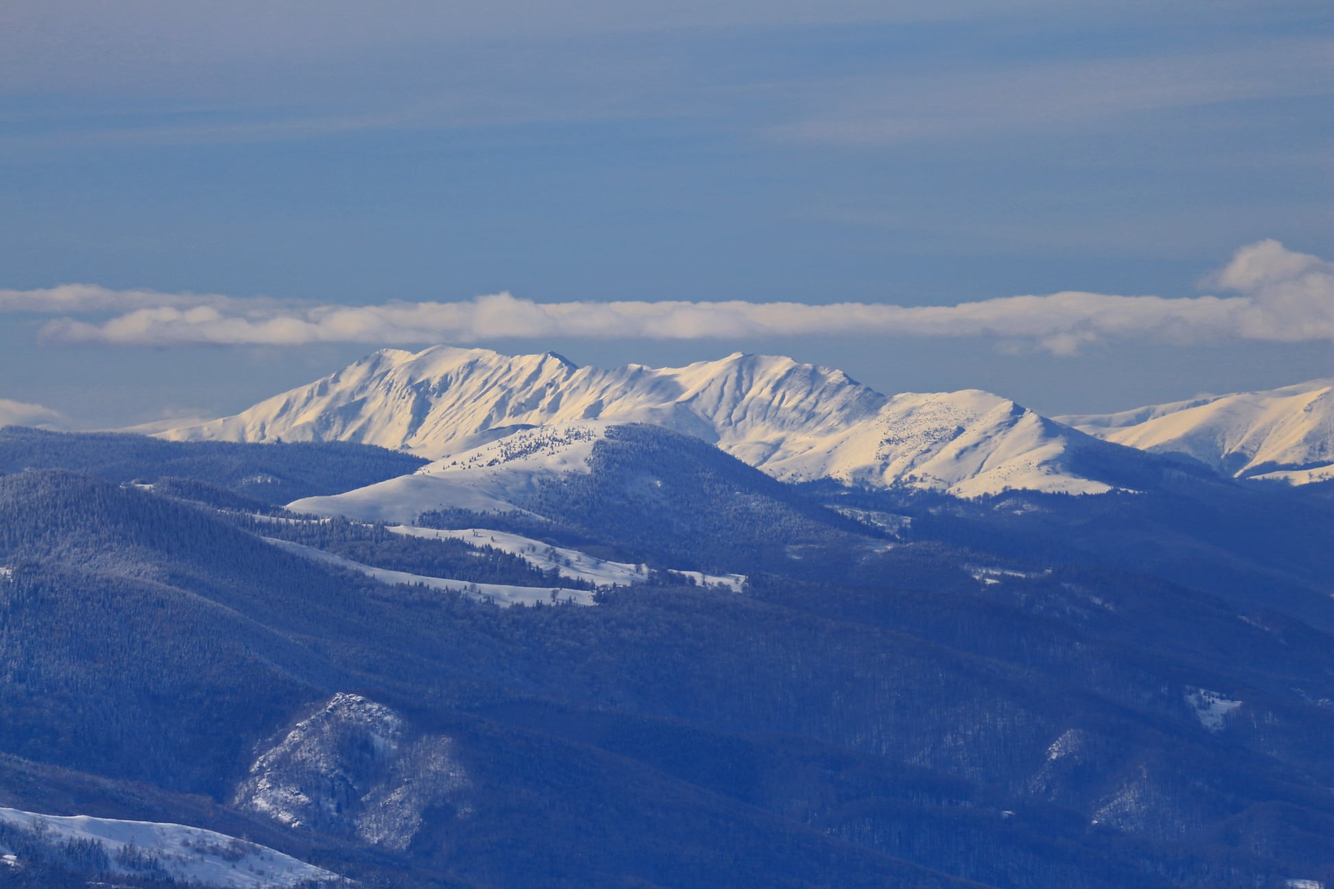  Creasta Oslei din muntii Vâlcan - Liana Marin
