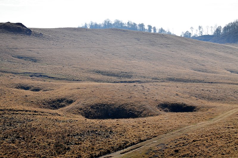  Doline in platoul carstic Ciumerna - Daniel Morar