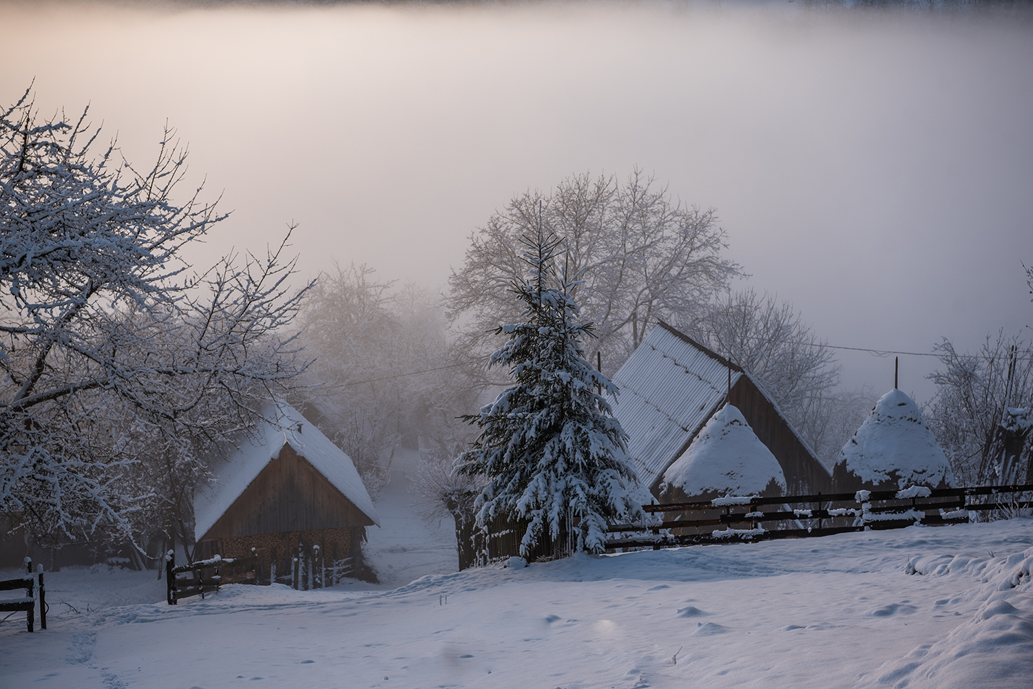 Vârful Cucurbăta Mică