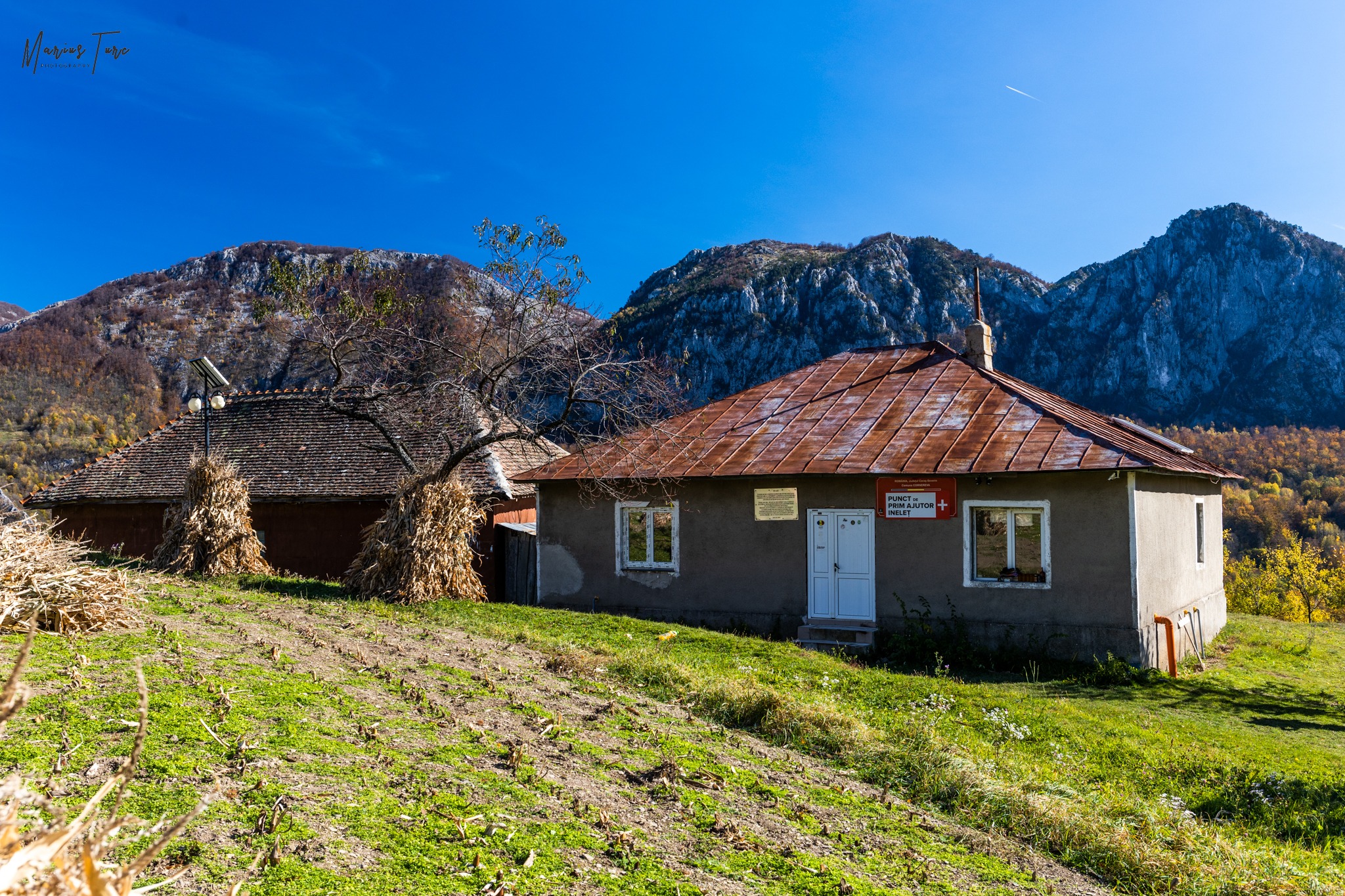  Fosta şcoală cu clase primare de la Ineleţ,- Marius Turc