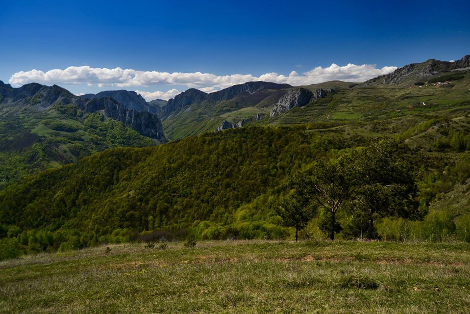  Panoramă cu Cheia Mănăstirii și Cheia Râmețului - Morar Daniel