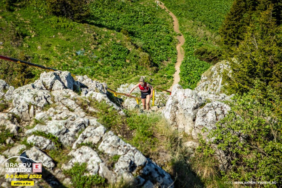 22060409-58-44-img 9325-ai