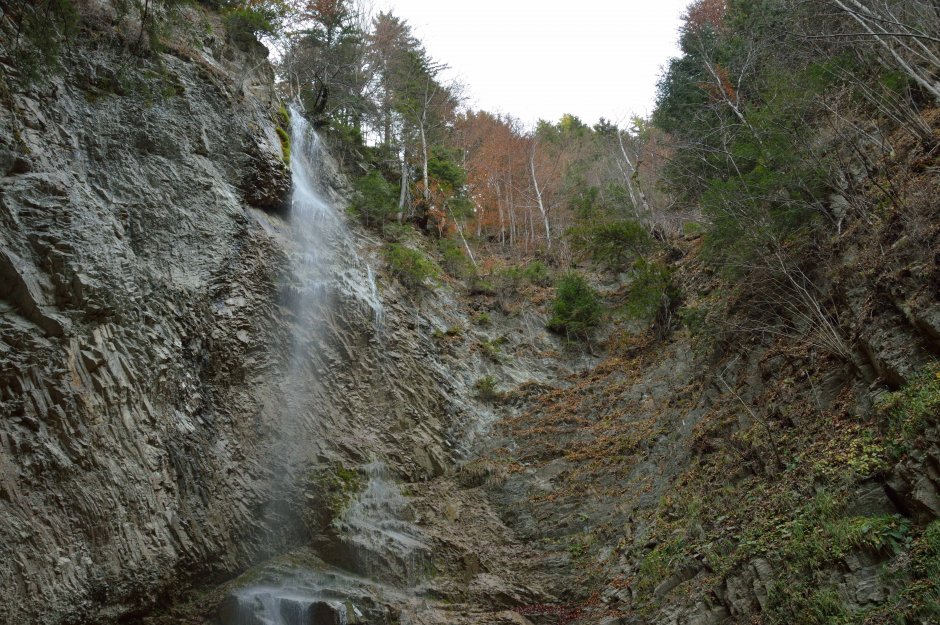 29mn img 12pa cascada din horn