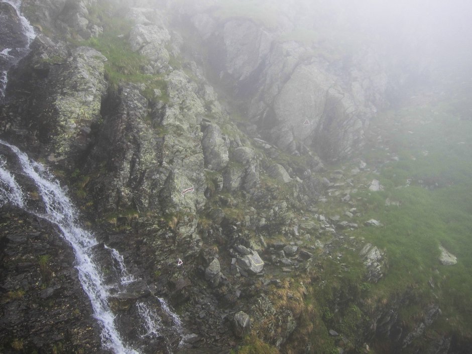  07mn img 37tr urcare din transfagarasan pe marcaj tr 1