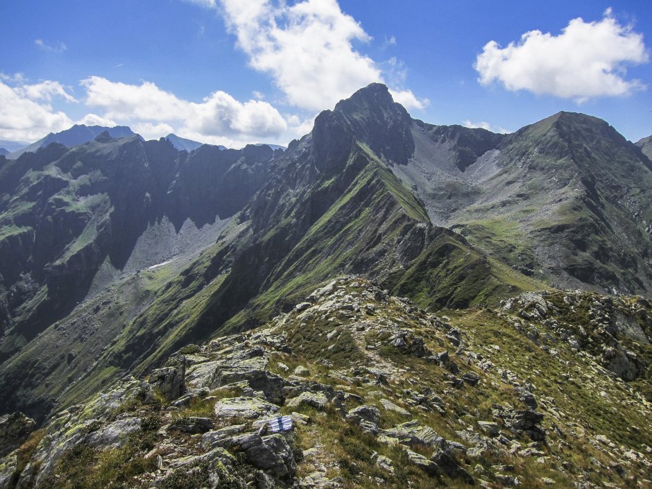  07mn img 39ba din muchia netedu spre vf