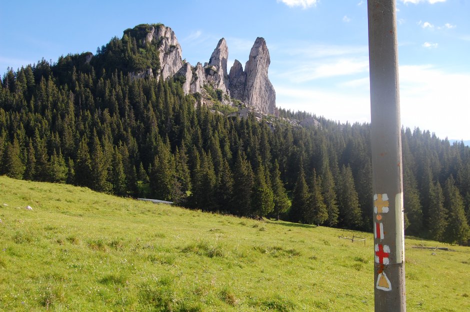  16mn img 12tg pietrele doamnei 0