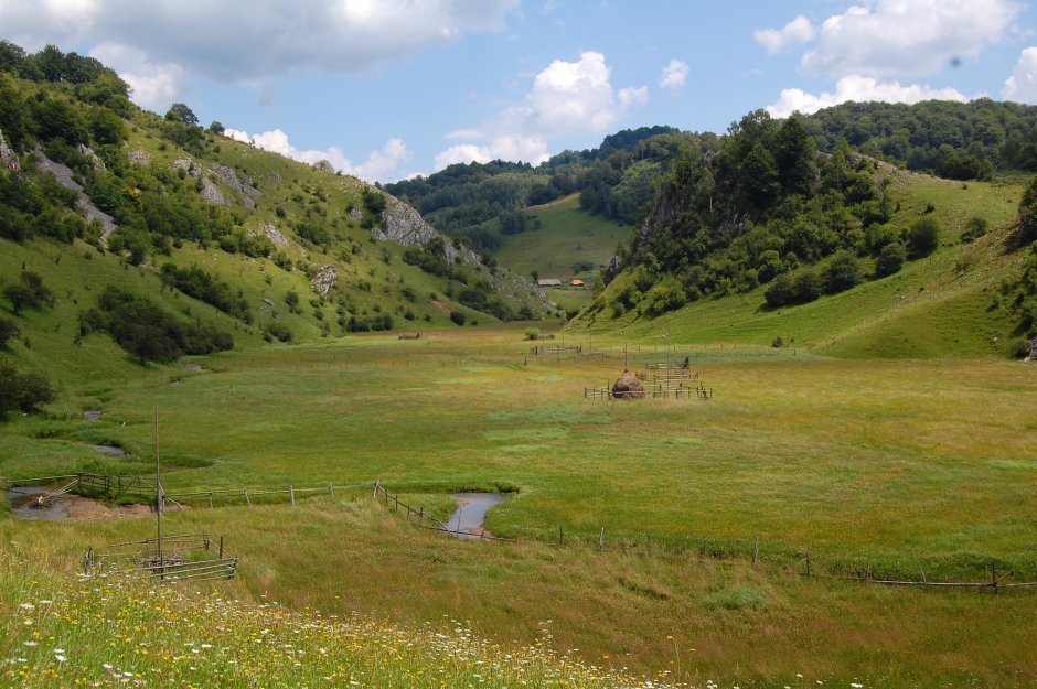  22mn img 25pr - fundatura ponorului 9 0