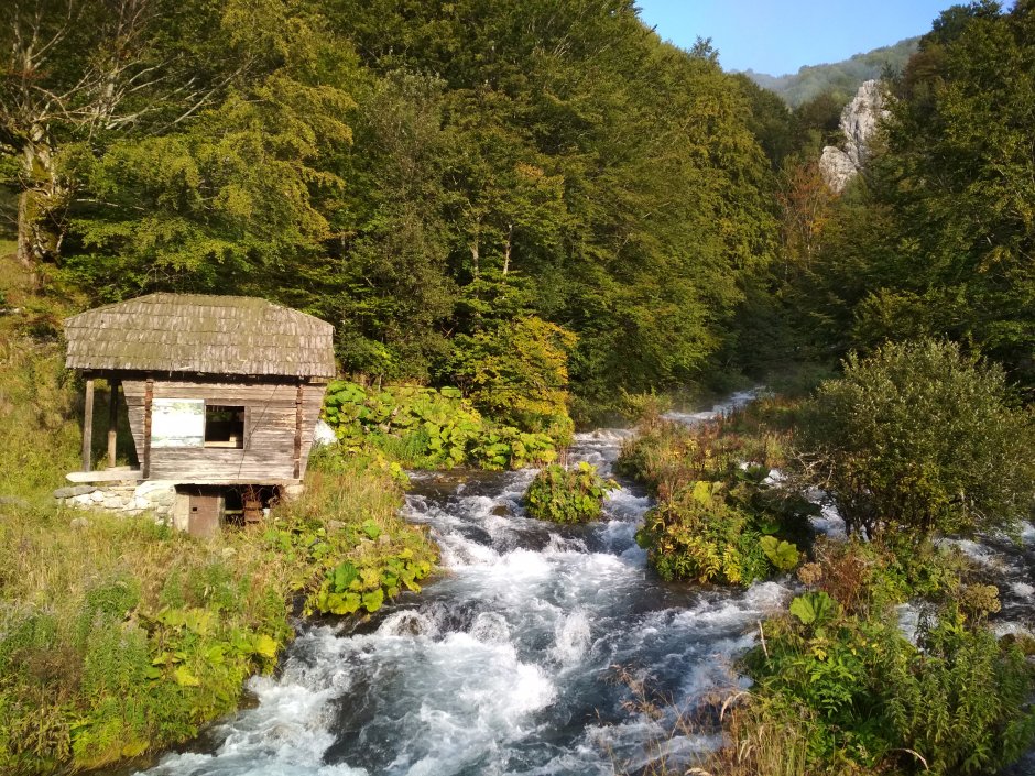  25mn img 17pg izbucul cernei si moara