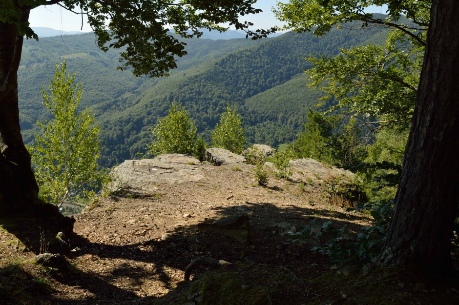  27mn img 10pa punct de belvedere in apropierea varfului pipas