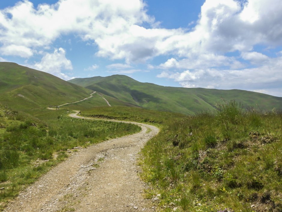  5mn img intre saua cazacu si vf baiutul - 14 1