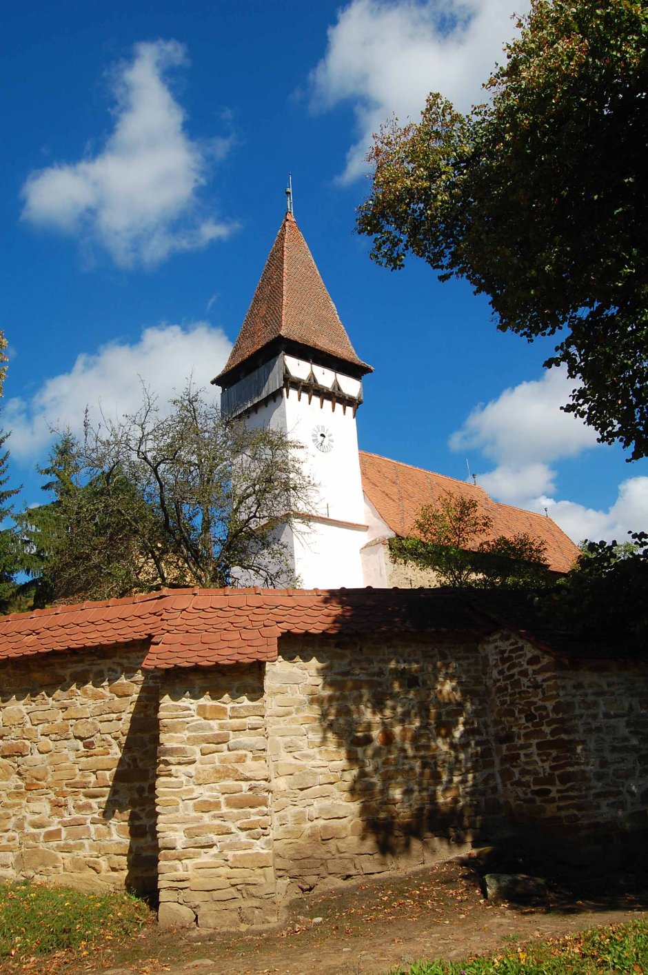  6mb img 14 biserica fortificata mesendorf 0