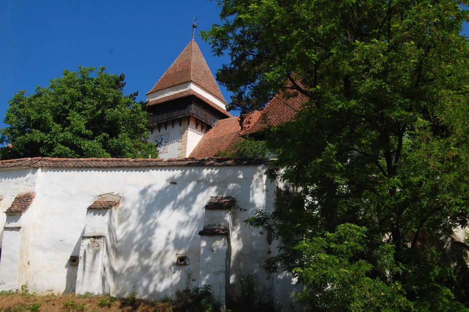  6mb img 16 biserica fortificata din apold 0