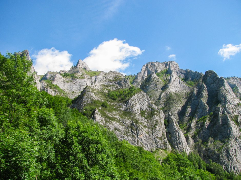 perete scaritei belioara 08