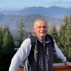 imaginea utilizatorului Santa Robert