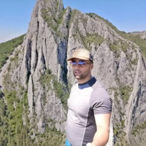 imaginea utilizatorului Albert Levete