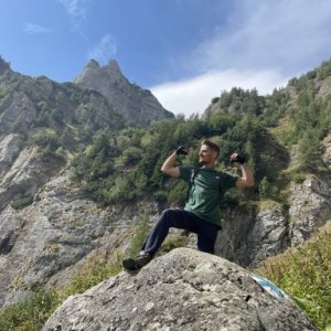 nicolae30's picture