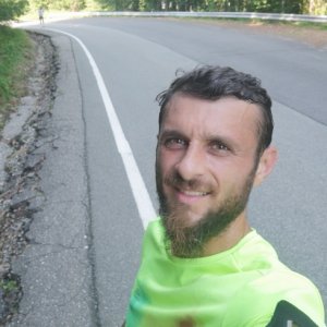 imaginea utilizatorului Bogdan Ado