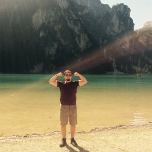 imaginea utilizatorului Andrei Colhon