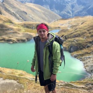 DariusIakabos's picture