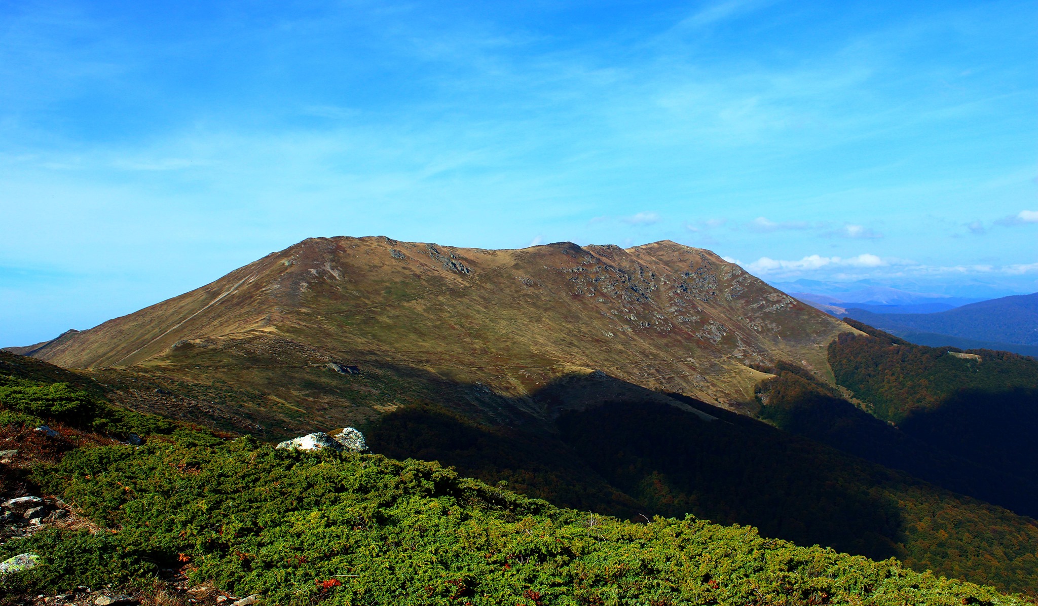  Vârfurile Zglivăr şi Vlaşcu Mic - Sima Constantin